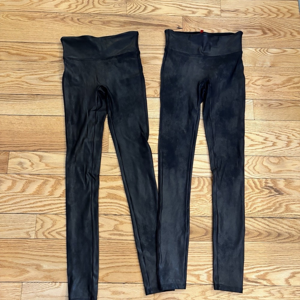 SPANX Leggings LOT (2) "metallic" SIZE XS Black 26.5" Inseam Compression Active